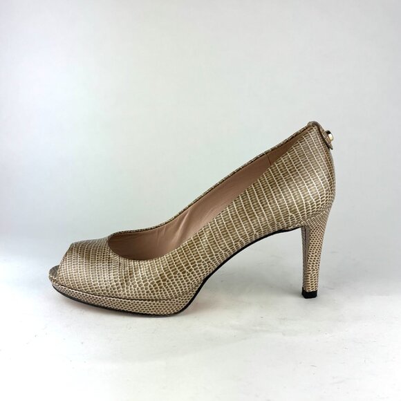 Stuart Weitzman Lizard-Embossed Leather Peep Toe Pumps – Made in Spain. 7M - Picture 5 of 14